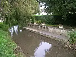 Ancien lavoir de la commune.