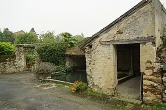 Le lavoir à Comblizy.