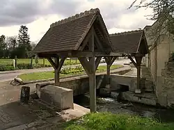 Le lavoir sur la Mue.