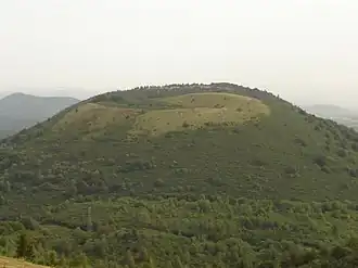 Le puy des Goules, vu du puy Pariou.