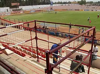 Le Stade Frédéric Kibassa-Maliba en 2007