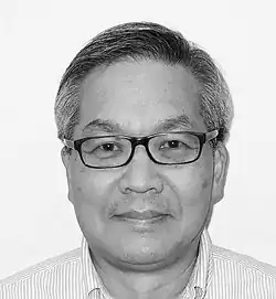 Le professeur à l'université Harvard Lee-Jen Wei&nbsp;(en)).