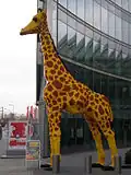 Girafe de l’entrée du Legoland Discovery Centre Berlin.