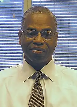 Image illustrative de l’article Len Elmore