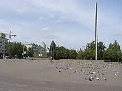 Partie centrale de la place.