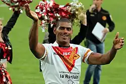 Photographie couleur de la nouvelle recrue Leon Pryce