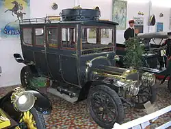 Léon Bollée 1904, 4 cylindres, 20 ch, 7 places, musée automobile de Vendée
