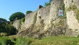 Remparts de ville ouest.