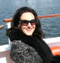 Description de l'image Lesley Joseph.png.