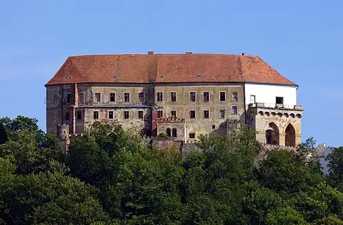 Vue générale du château.