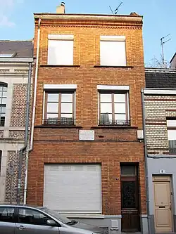 Lille 10 rue des tours façade sur rue