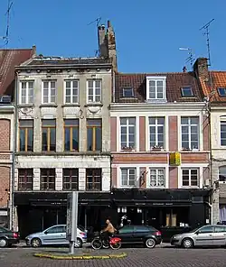 4-6 place Maurice Schumann