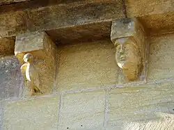 Modillons du chevet.