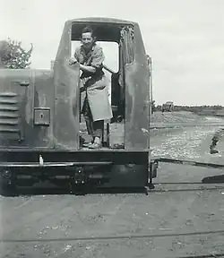 En 1950, une veuve d'ardoisier est autorisée à conduire des wagonnets.