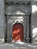 Locquirec : l'église paroissiale Saint-Jacques, portail occidental