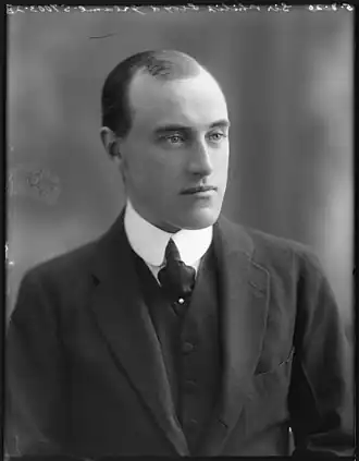 Philip Cunliffe-Lister (1918-1935)