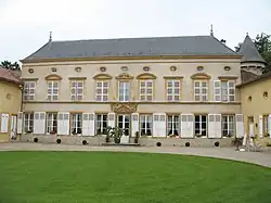 Château de Mardigny, vue de la cour intérieure.