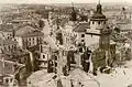 Lublin avec la porte de Cracovie après les dommages de guerre en 1944.