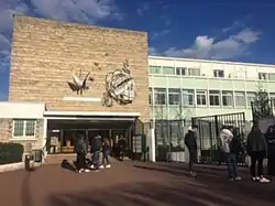 Description de cette image, également commentée ci-après