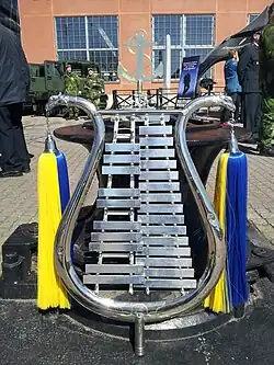 Glockenspiel en forme de lyre pour fanfare