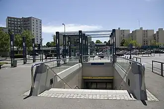 Une entrée de la station.