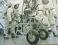 Alan Shepard et Edgar Mitchell à l'entraînement en salle.