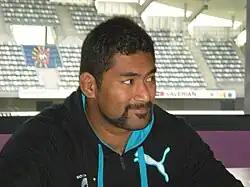 Description de l'image MHR seance dedicaces-Aliki Fakate.JPG.