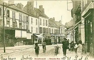 Montfermeil - La Grande Rue au début du XXe&nbsp;siècle.