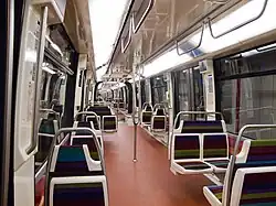 Intérieur d'une rame MP 05 (novembre 2011).