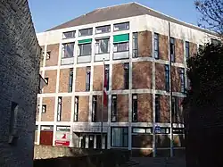 Description de cette image, également commentée ci-après