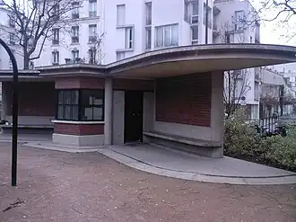 Image illustrative de l’article Square du Chanoine-Viollet