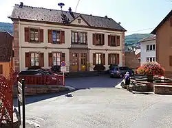 Ancienne mairie (1872),1 rue Kuhnenbach.