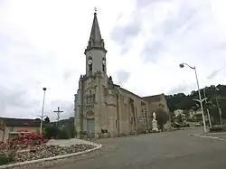 L'église Saint-Jean.