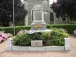 Monument aux morts.
