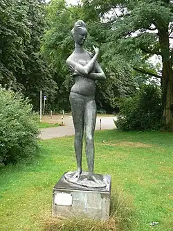 Emilio Greco, Die große Badende Nr. 1 (1956).