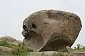 Rocher en forme de tête humaine.