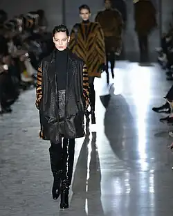 Défilé de mode Max Mara à l'Université Bocconi