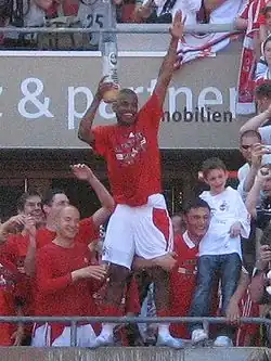 Image illustrative de l’article Maynor Suazo