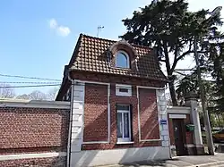 Le pavillon d'entrée.