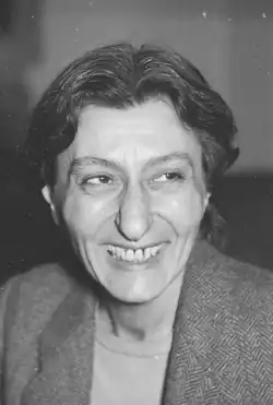 Description de l'image Melpo_Axioti.png.