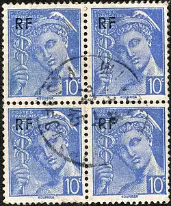 Bloc de 4 timbres portant dans l'angle gauche de chacun la mention rajoutée "RF".