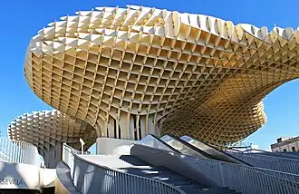 Metropol Parasol vu de la rue Imagen.