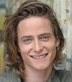 Description de cette image, également commentée ci-après