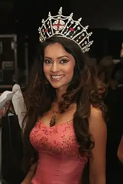 Kohistani lors de Miss Angleterre 2006