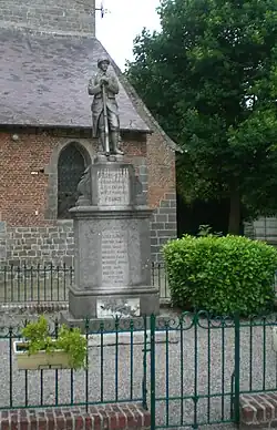 Monument aux morts.