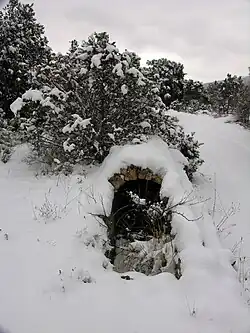 Aqueduc de Riens sous la neige.