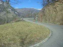 Début de l'ascension peu après Les Cabannes.