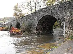 Le pont du Saillant, à droite les 2 arches côté Allassac.