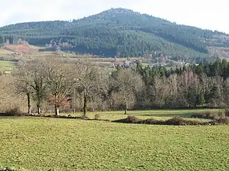 Vue du mont Tourvéon depuis Chansaye.