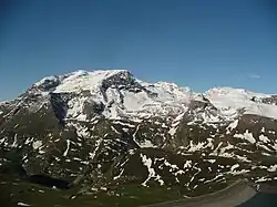 Vue du mont Giusalet depuis la pointe du Lamet.